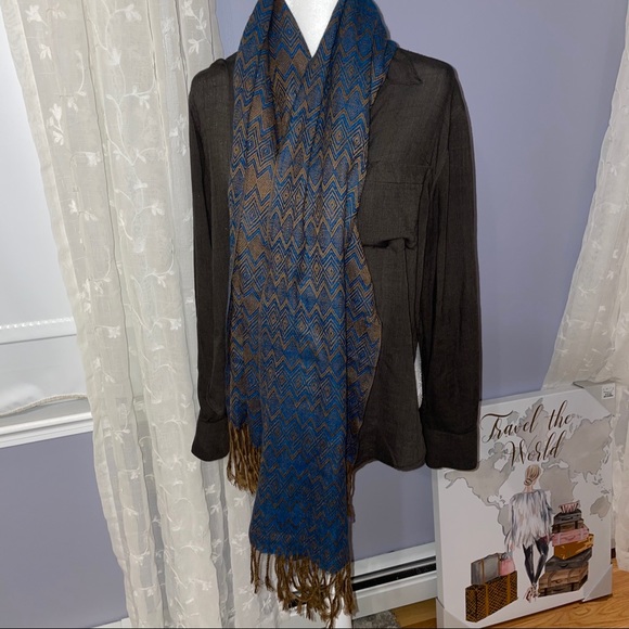 Scarf - Picture 3 of 3